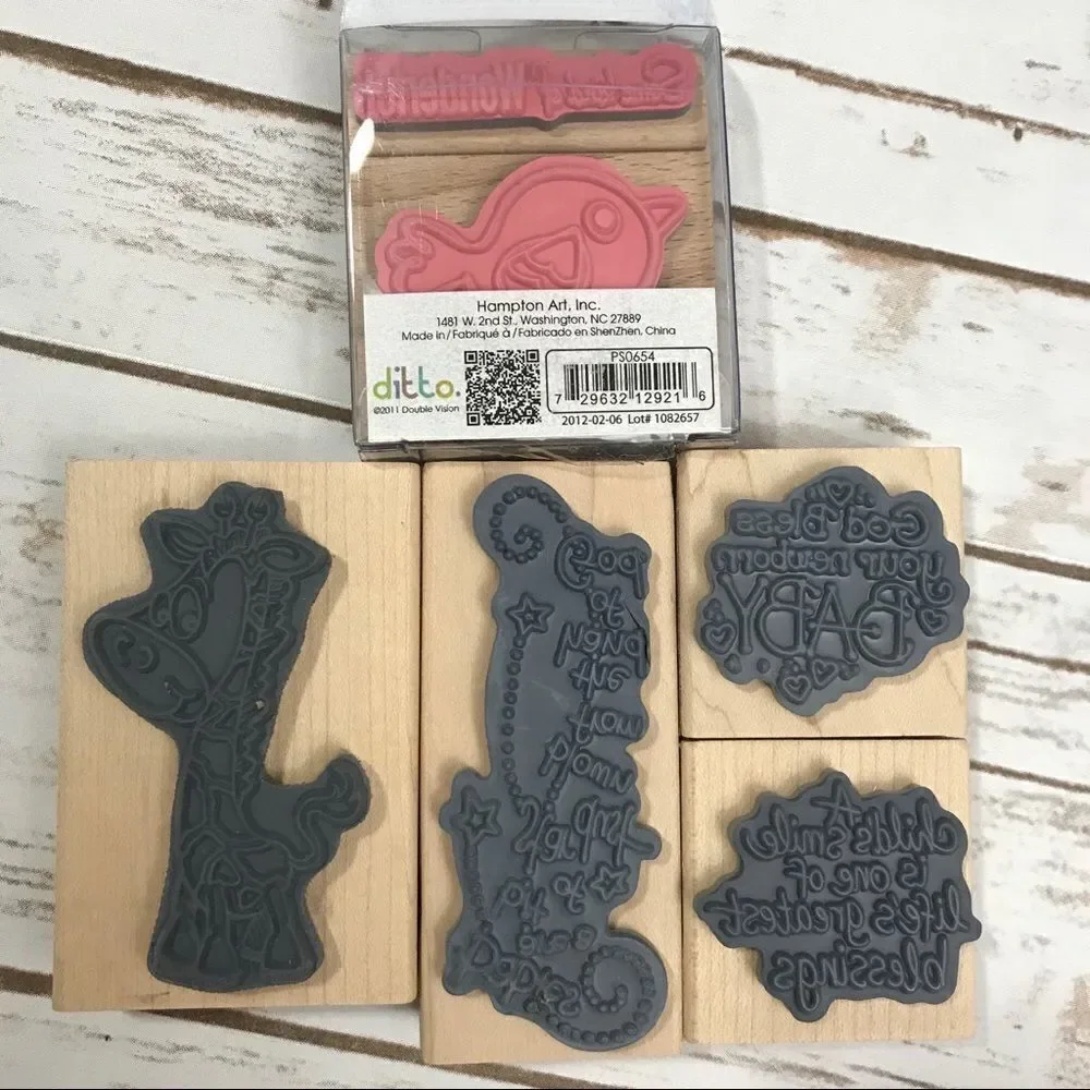 Wooden‎ rubber block Stamps Stampendous & Ditto Baby Themed Set New bird giraffe